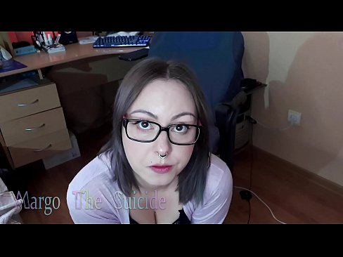 ❤️ Moza sexy con lentes chupa un consolador profundamente ante a cámara ❤ Porno bonito en % gl.torbld.link % ﹏